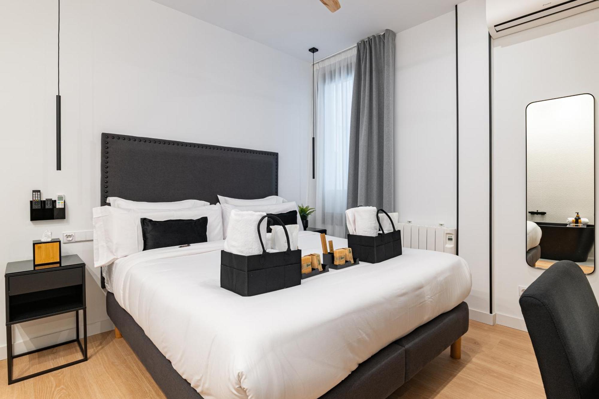 Honey Apartment In The Center Of Madrid Bagian luar foto